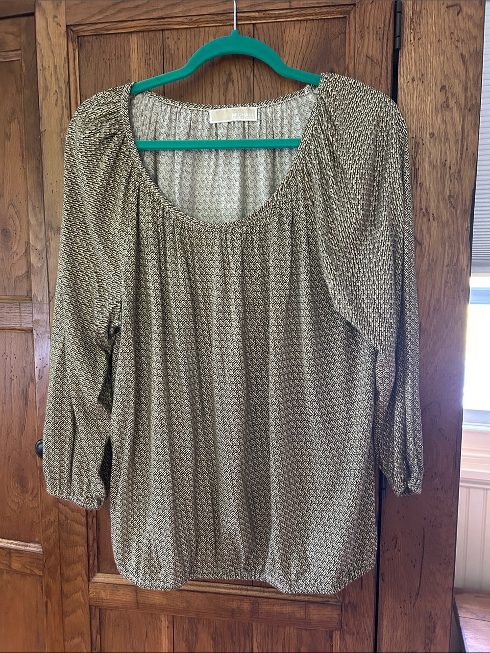 Michael Kors Gold and Black Chain Pattern Printed Scoop Neck Long Sleeve Top